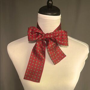 Red Patterned Bow Tie